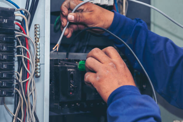 Best Licensed Electrician  in Marshall, MO